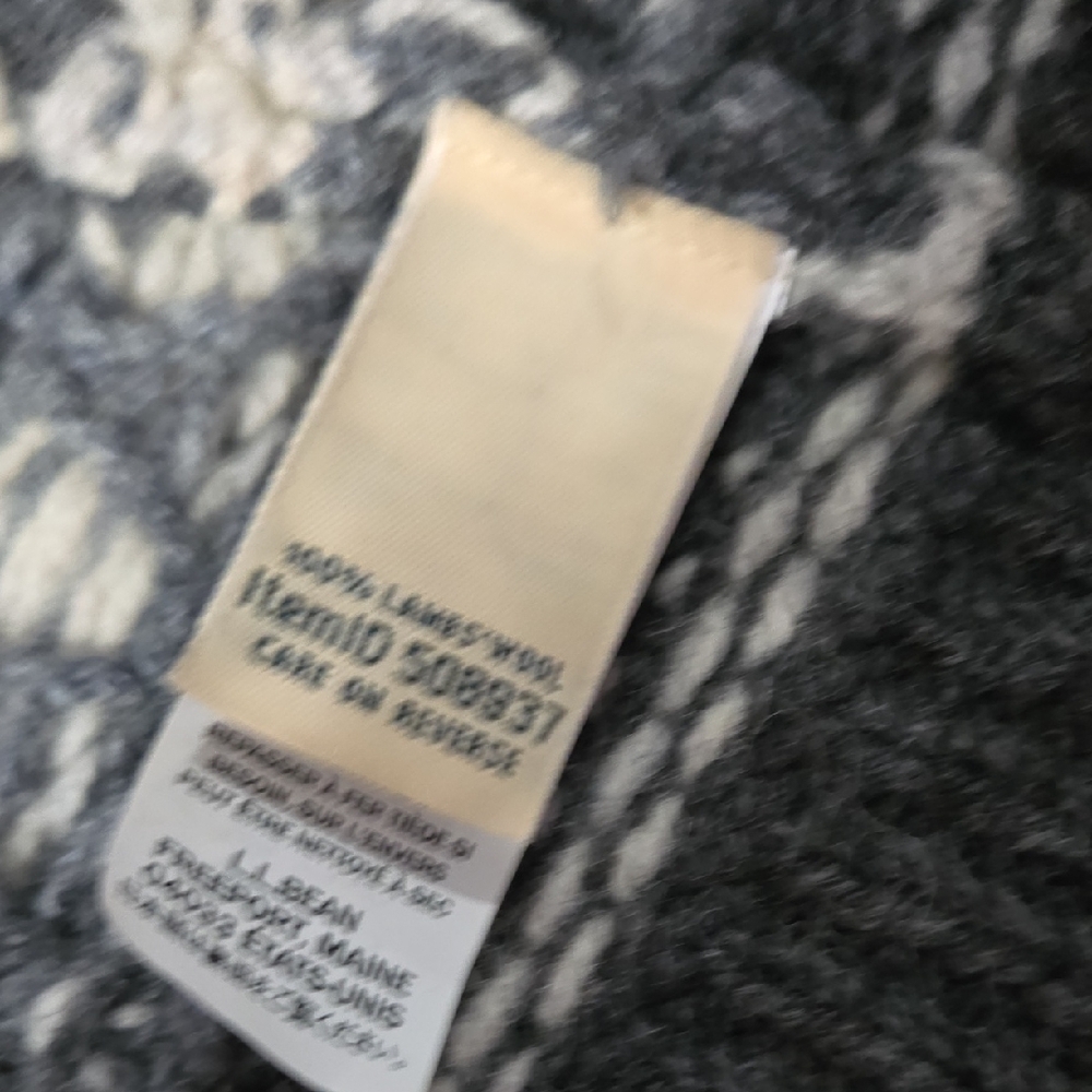 L.L. Bean Sz Medium Womens Charcoal and Cream Zip Up Sweater - Picture 3 of 8